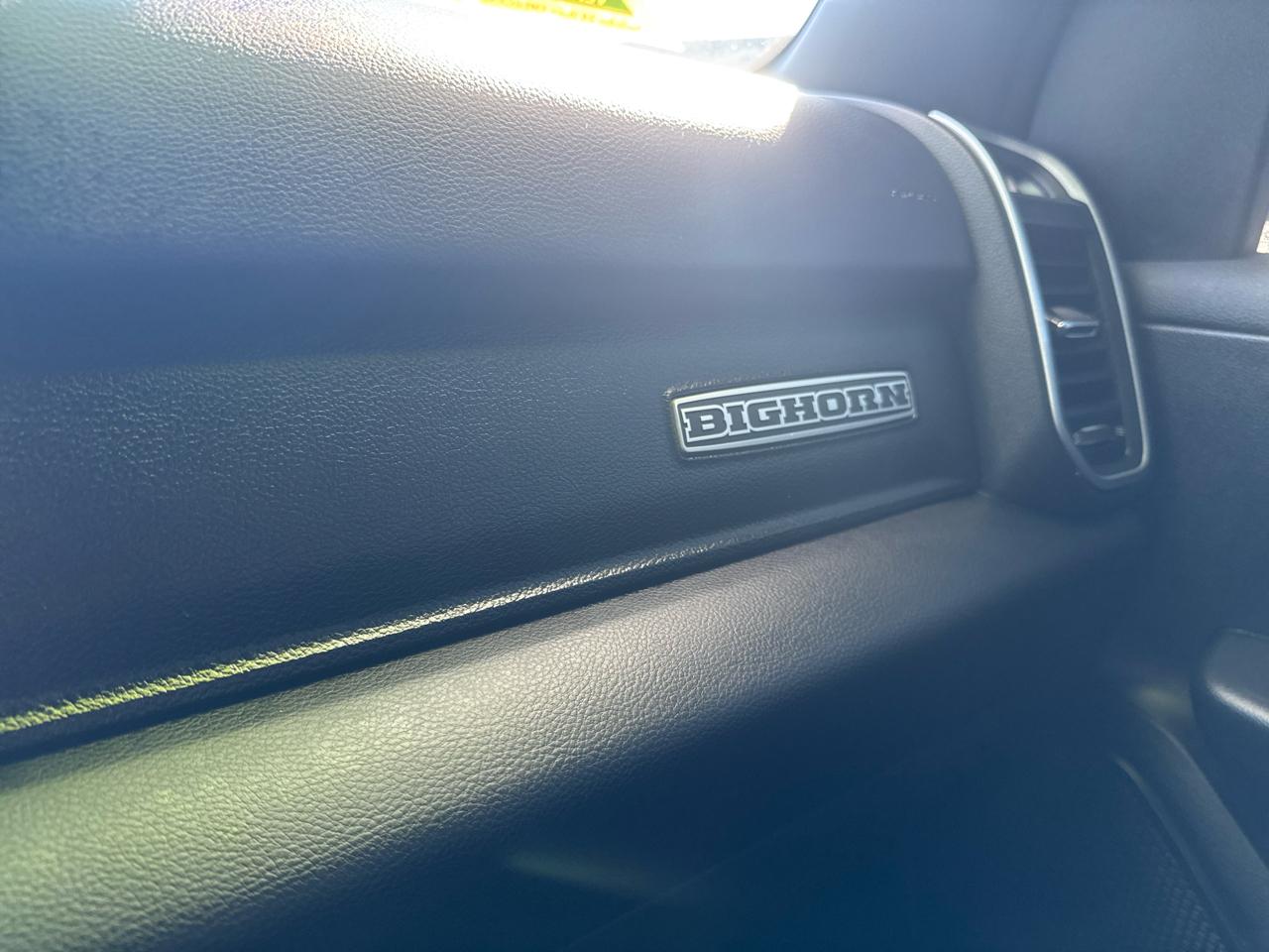 RAM 1500 Big Horn Crew Cab SWB 4WD 2019