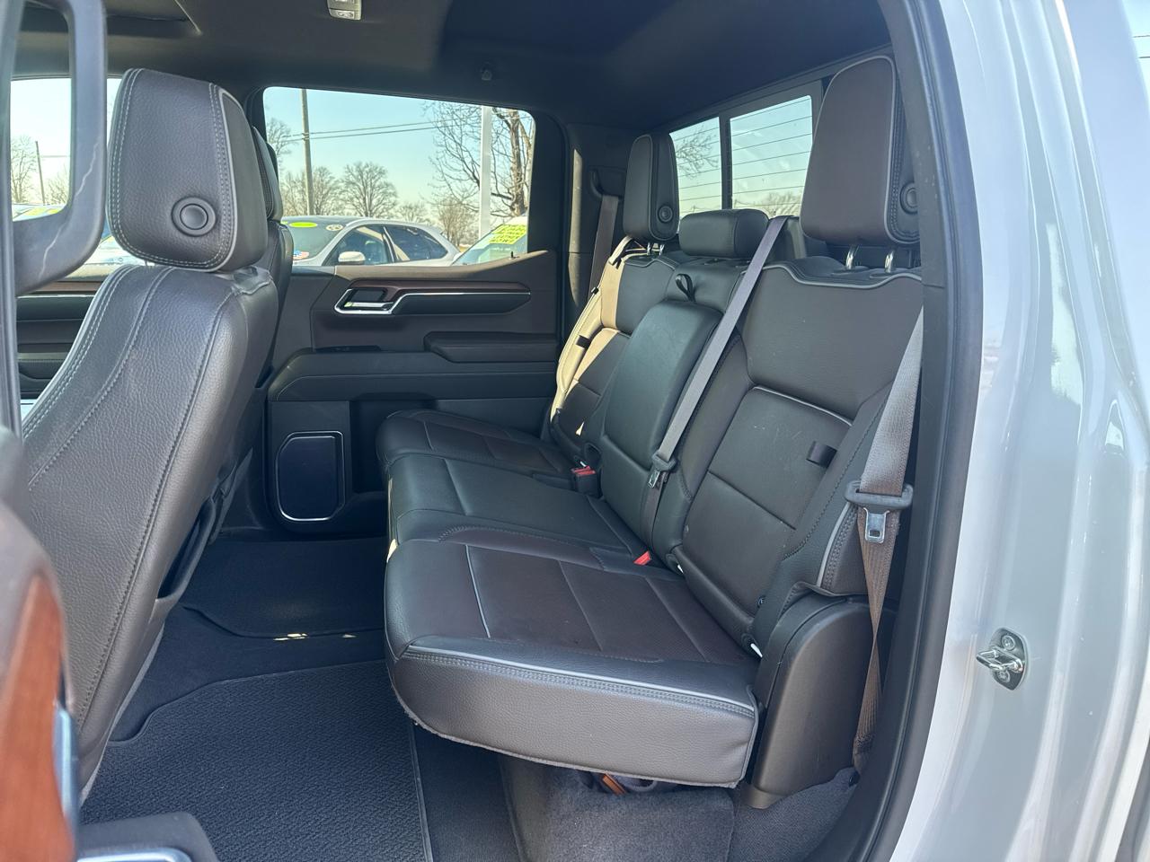 GMC Sierra 1500 Denali Crew Cab Short Box 4WD 2023