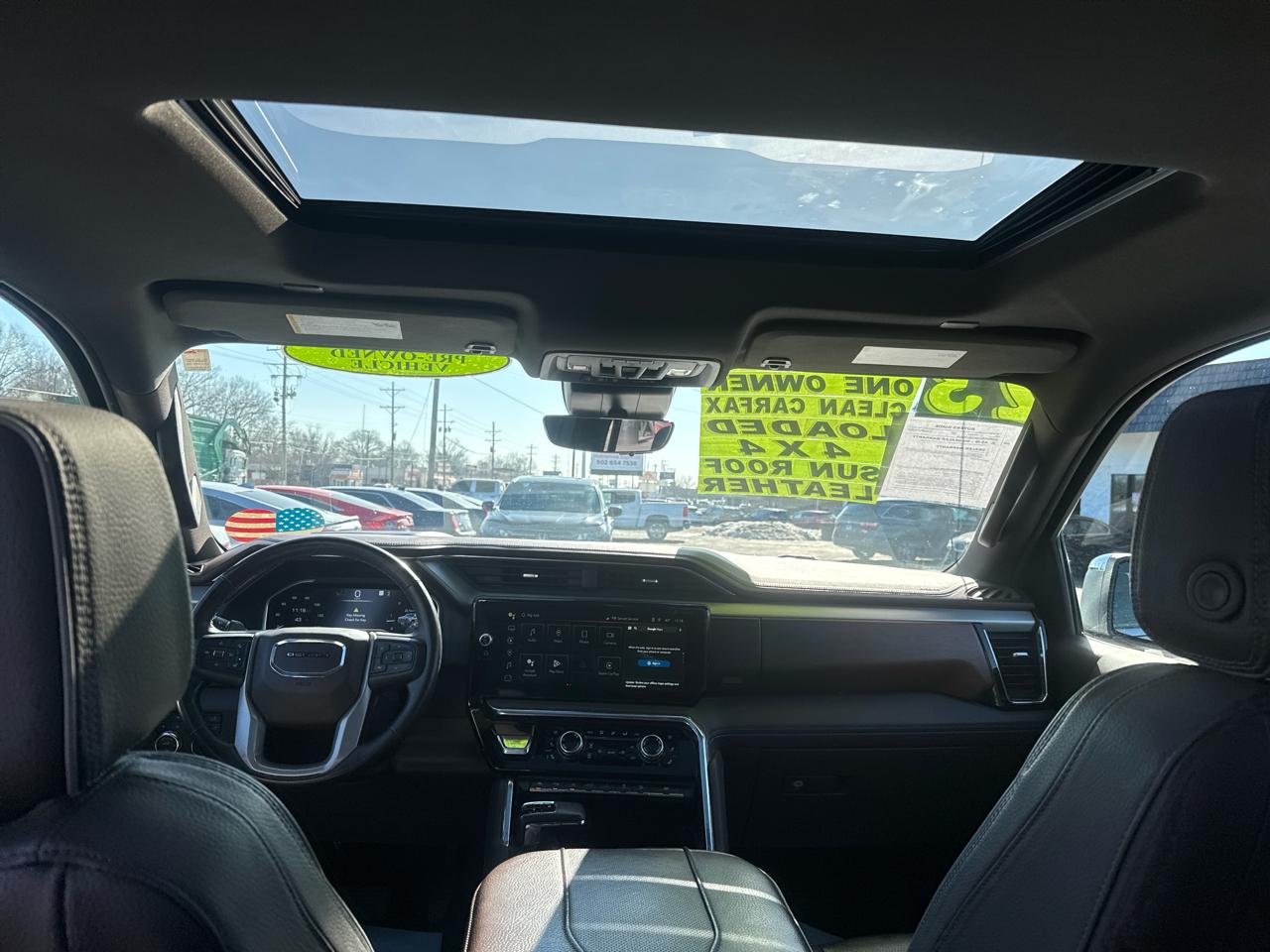 GMC Sierra 1500 Denali Crew Cab Short Box 4WD 2023