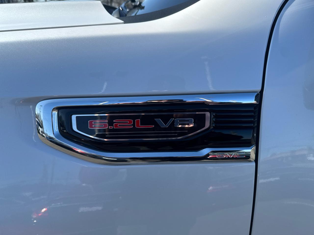 GMC Sierra 1500 Denali Crew Cab Short Box 4WD 2023