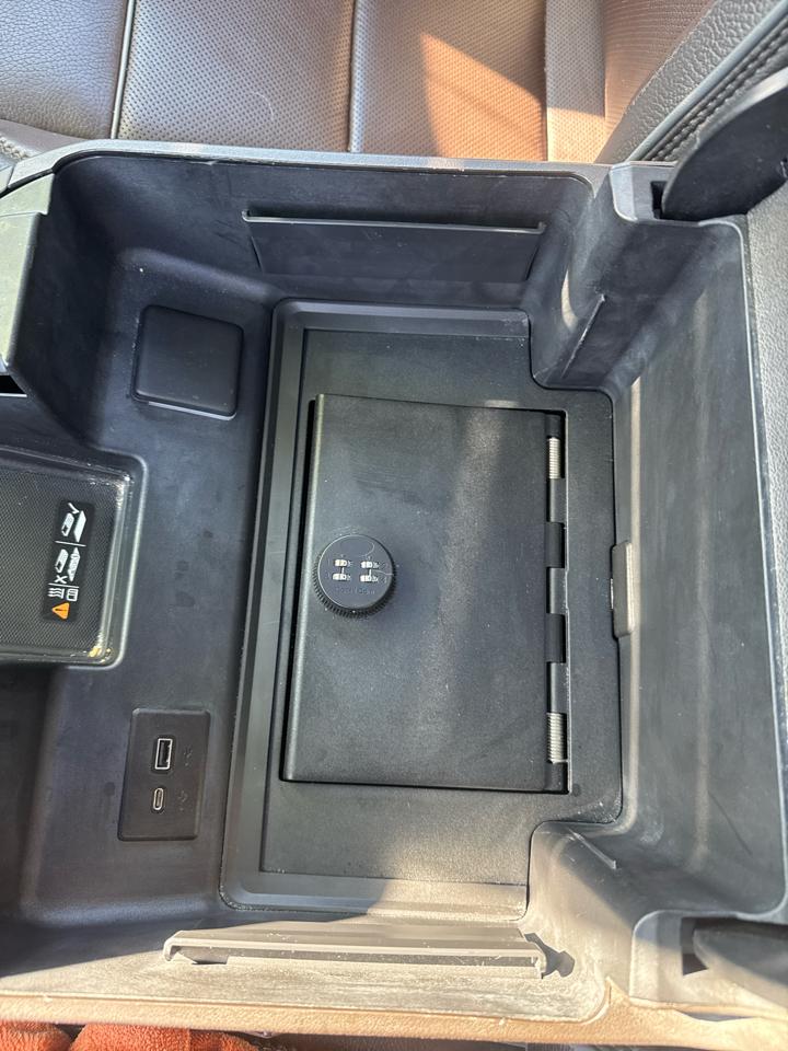 GMC Sierra 1500 Denali Crew Cab Short Box 4WD 2023