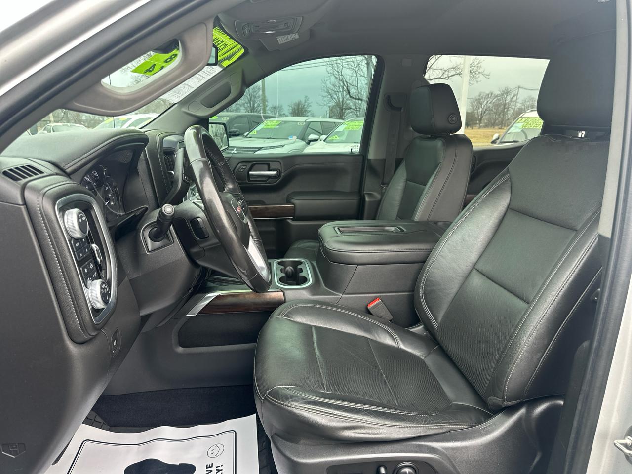 GMC Sierra 1500 2WD Crew Cab 143.5" SLT 2020