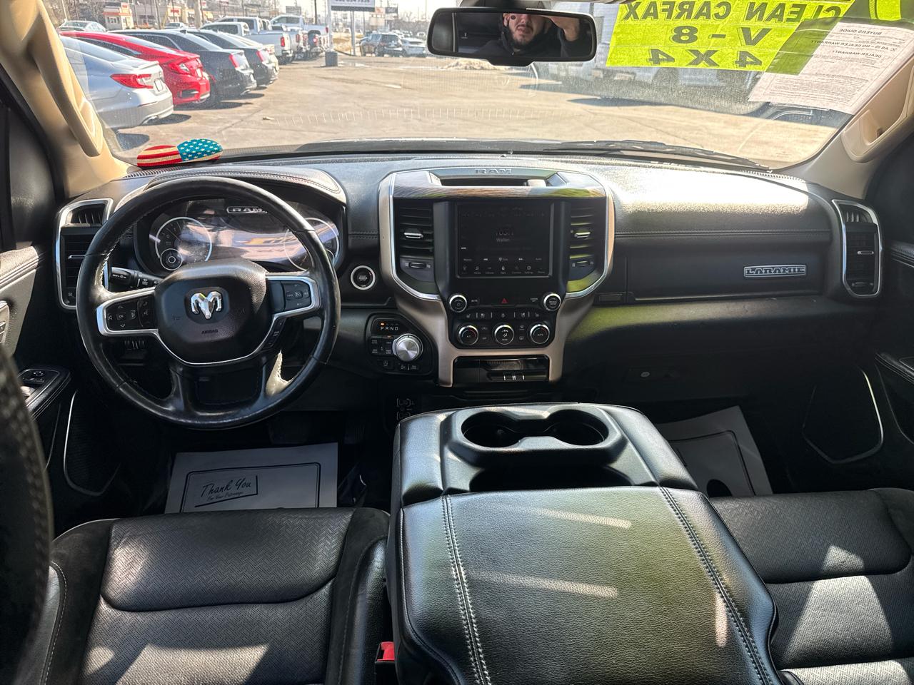 RAM 1500 Laramie Crew Cab SWB 4WD 2019