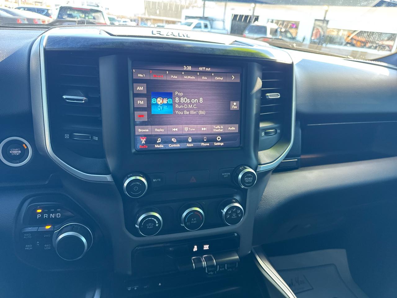 RAM 1500 Big Horn Crew Cab SWB 4WD 2019