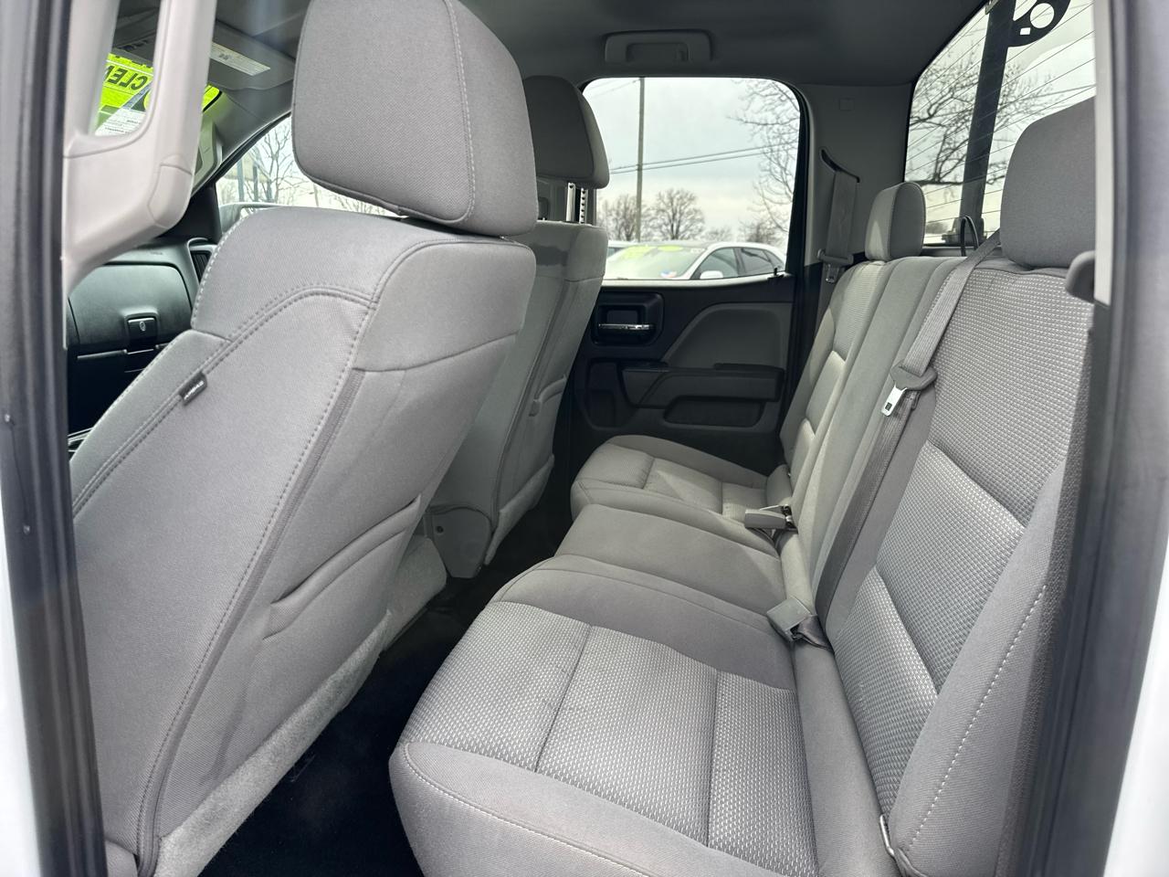 Chevrolet Silverado 1500 4WD Double Cab 143.5" Custom 2016