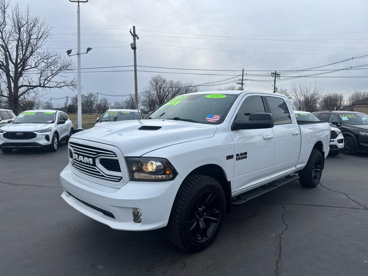 RAM 1500 4WD Crew Cab 149" Sport 2018