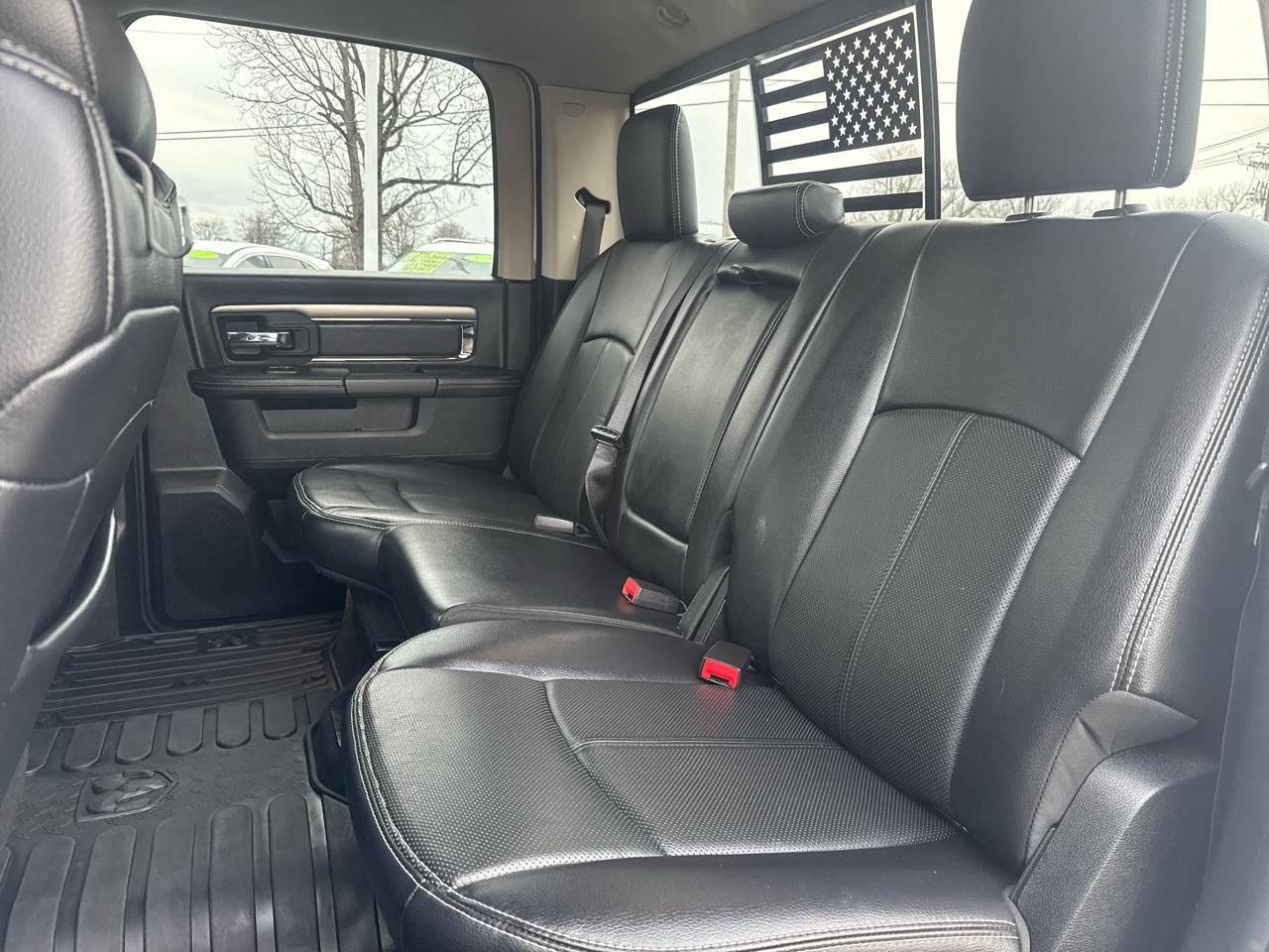 RAM 1500 4WD Crew Cab 149" Sport 2018