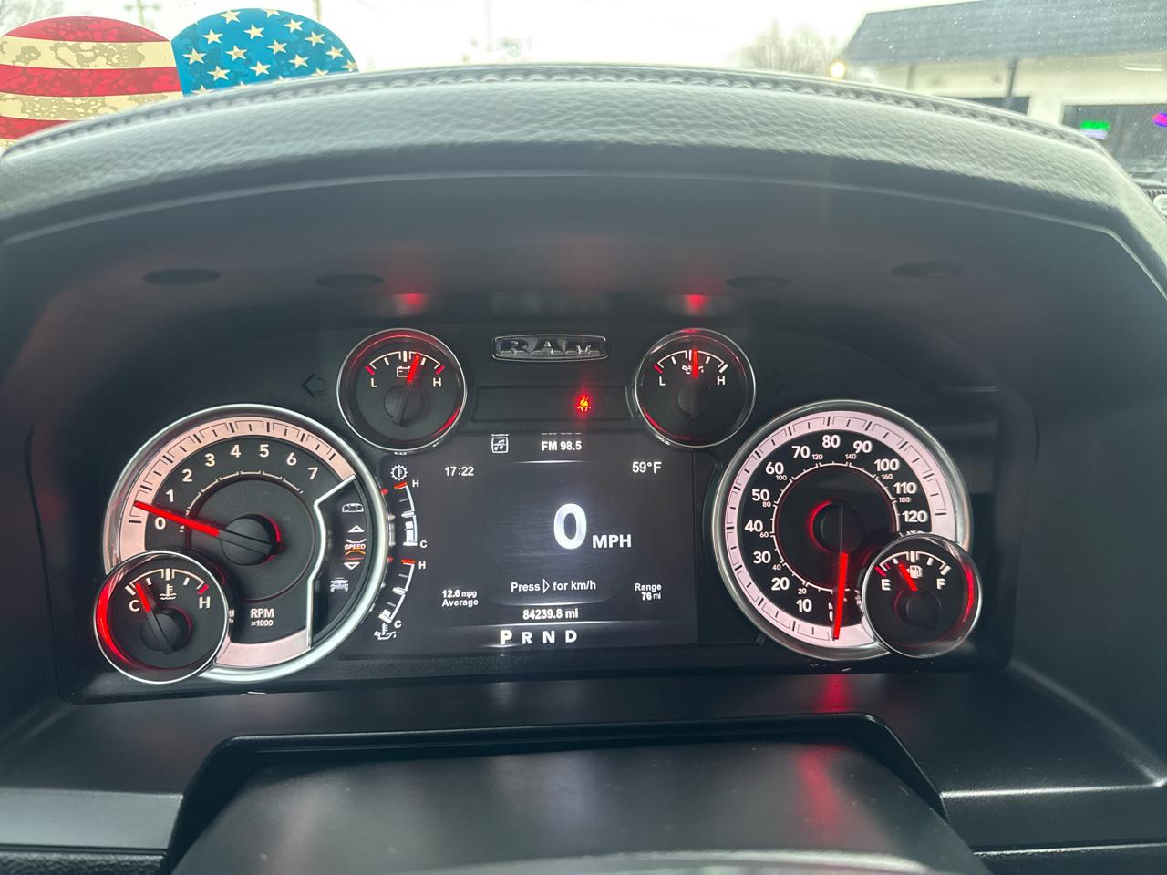 RAM 1500 4WD Crew Cab 149" Sport 2018