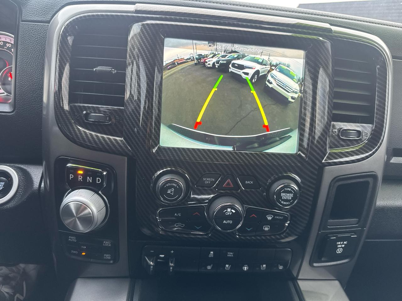 RAM 1500 4WD Crew Cab 149" Sport 2018