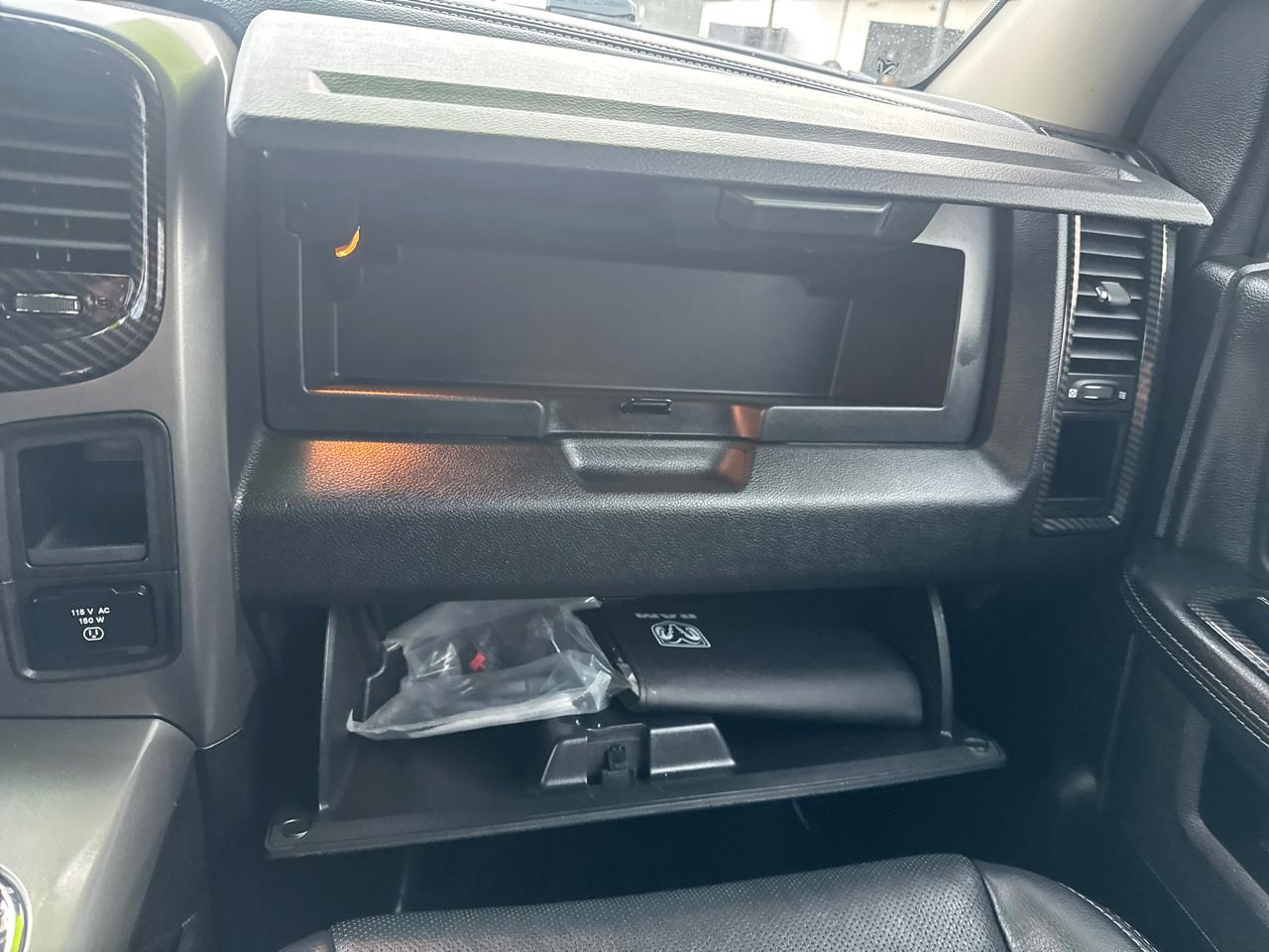 RAM 1500 4WD Crew Cab 149" Sport 2018