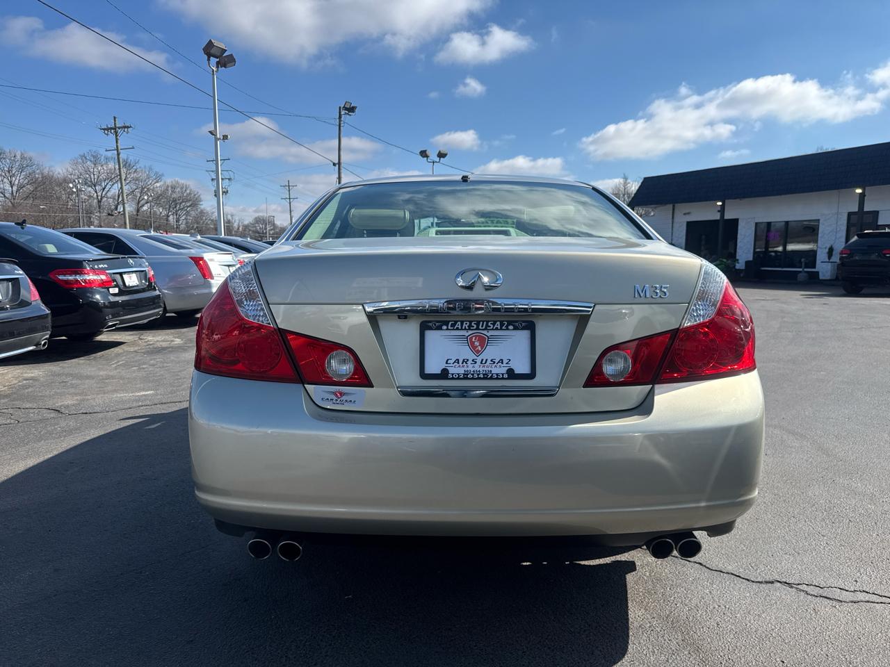 Infiniti M37  2007