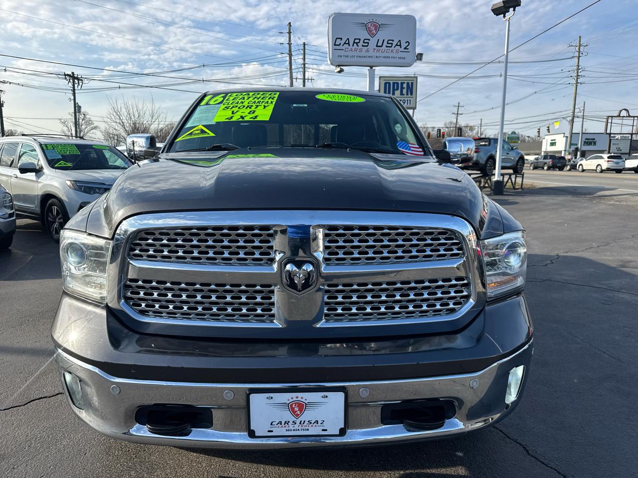 RAM 1500 Laramie Crew Cab SWB 4WD 2016