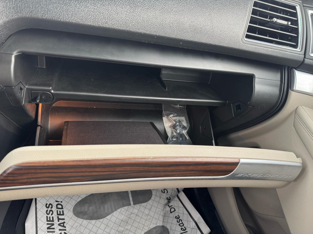 Ford Explorer Limited 4WD 2018