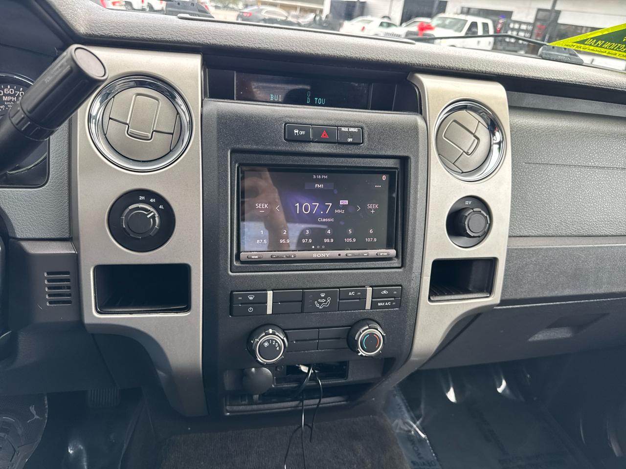 Ford F-150 4WD SuperCab 145" XLT 2013