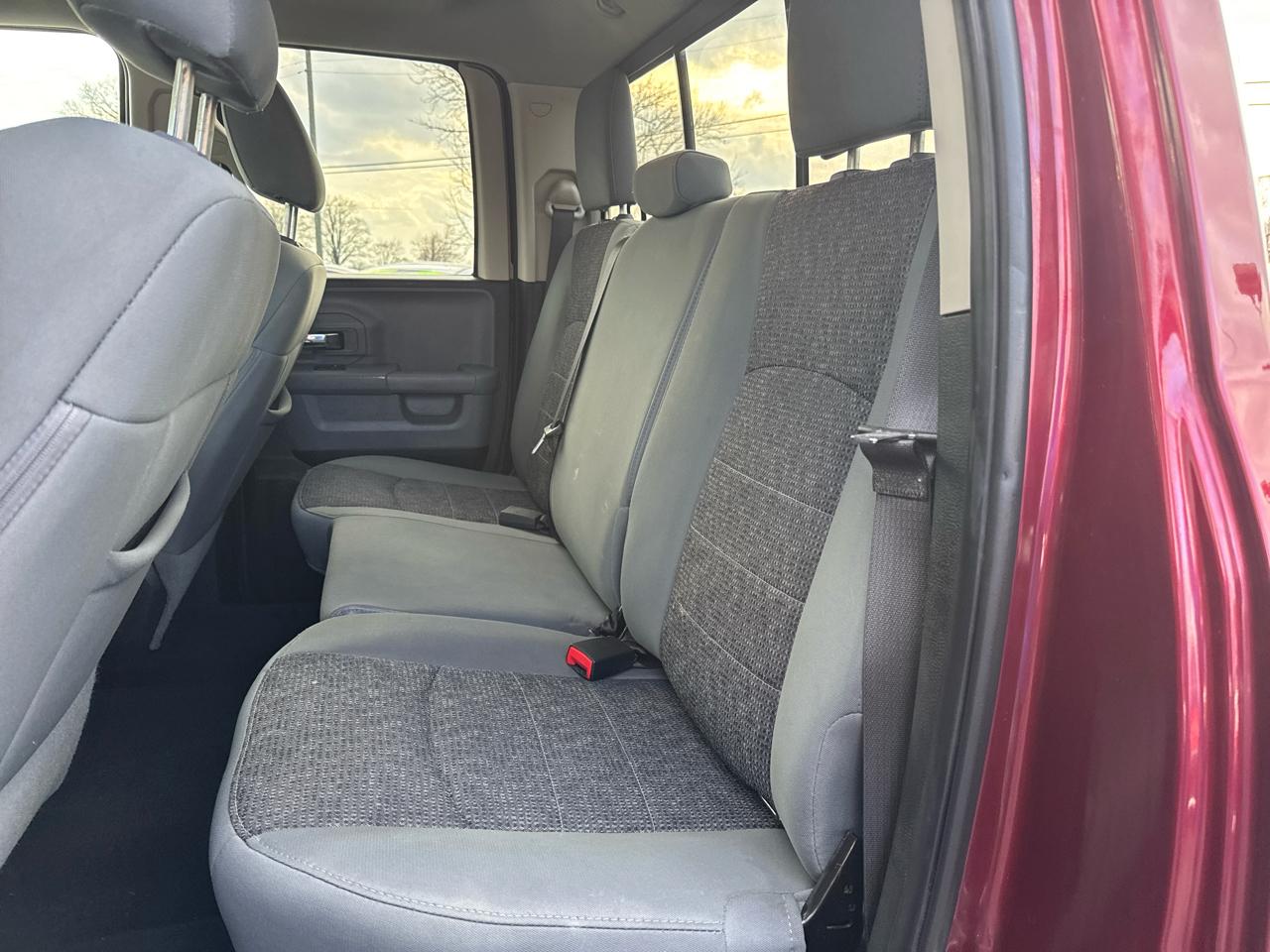 RAM 1500 Classic Tradesman Quad Cab 4WD 2019