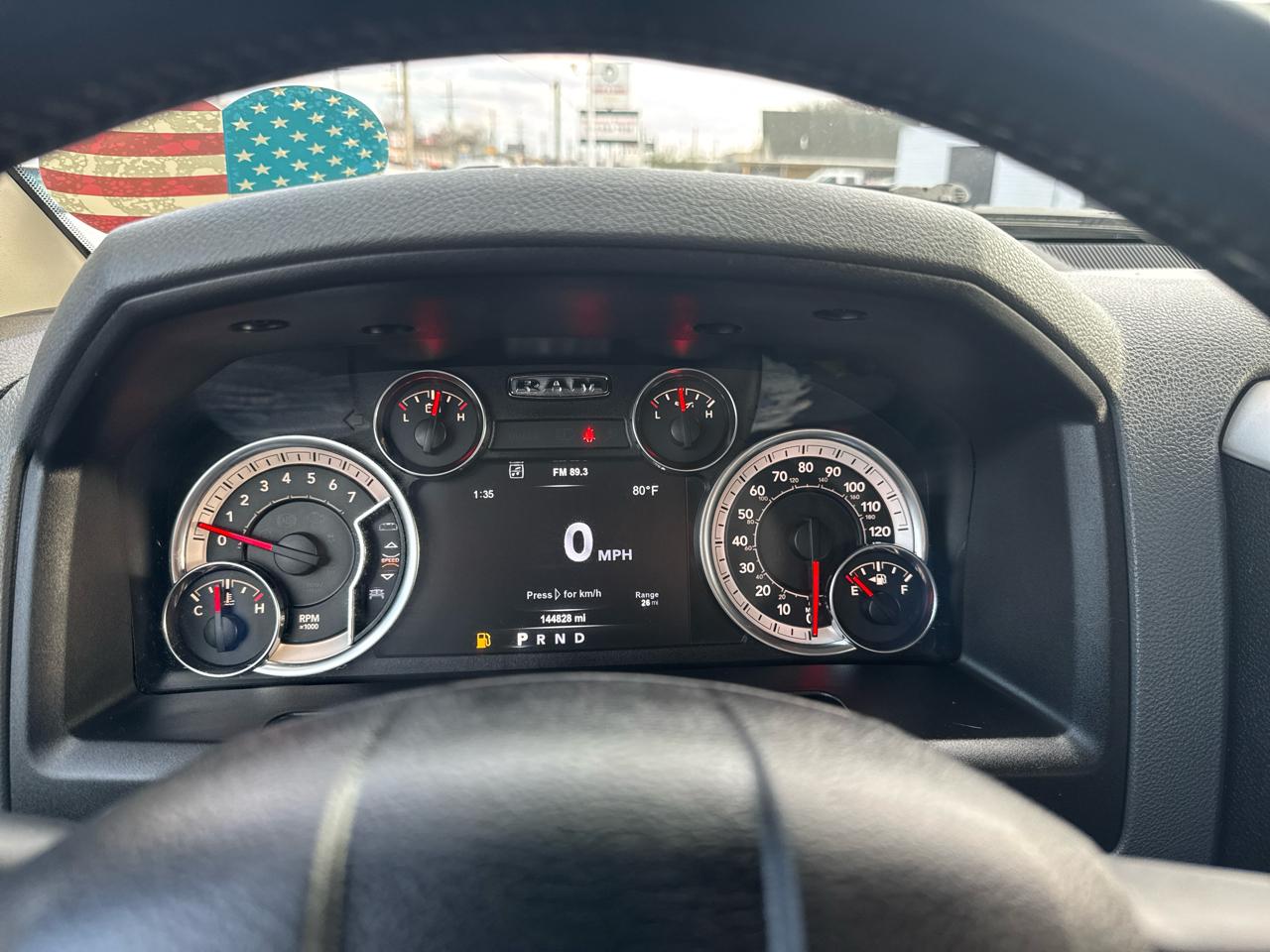 RAM 1500 Classic Tradesman Quad Cab 4WD 2019