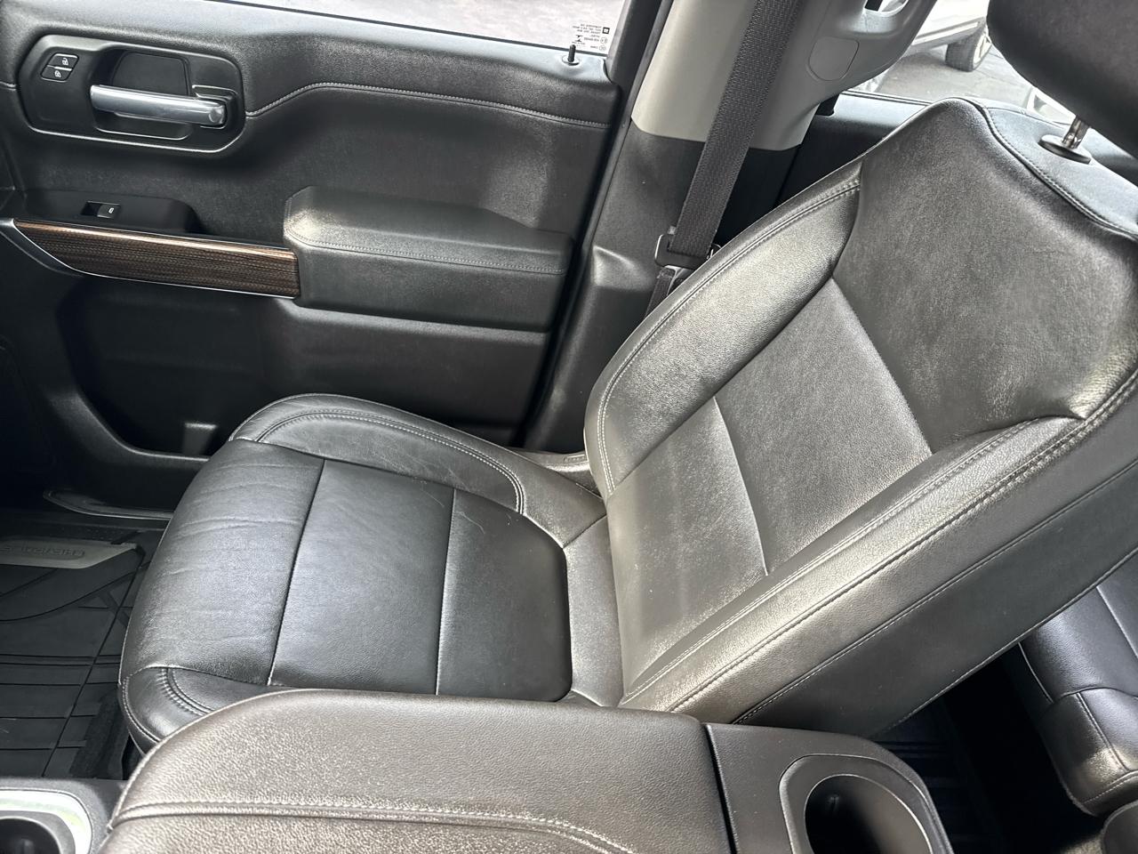 Chevrolet Silverado 1500 4WD Crew Cab 157" RST 2019