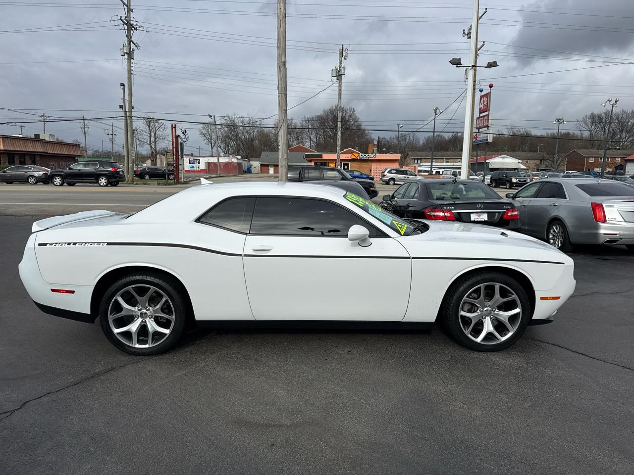 Dodge Challenger SXT Plus 2015