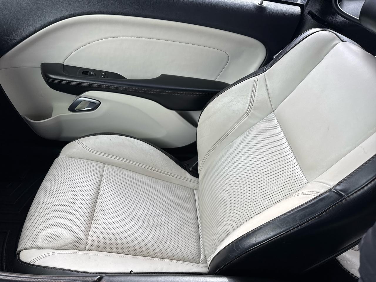 Dodge Challenger SXT Plus 2015