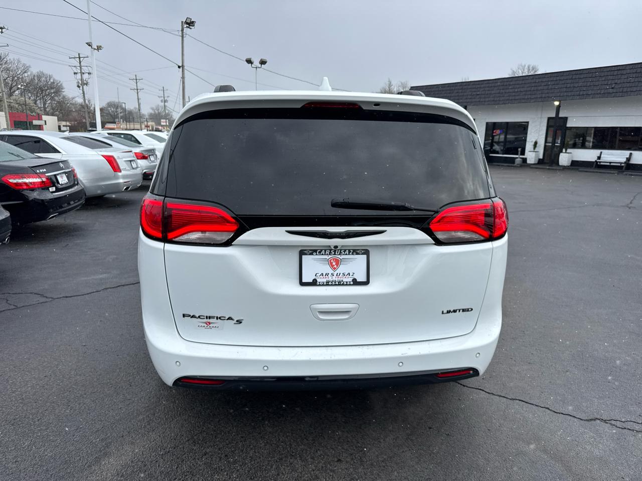 Chrysler Pacifica Limited 2019