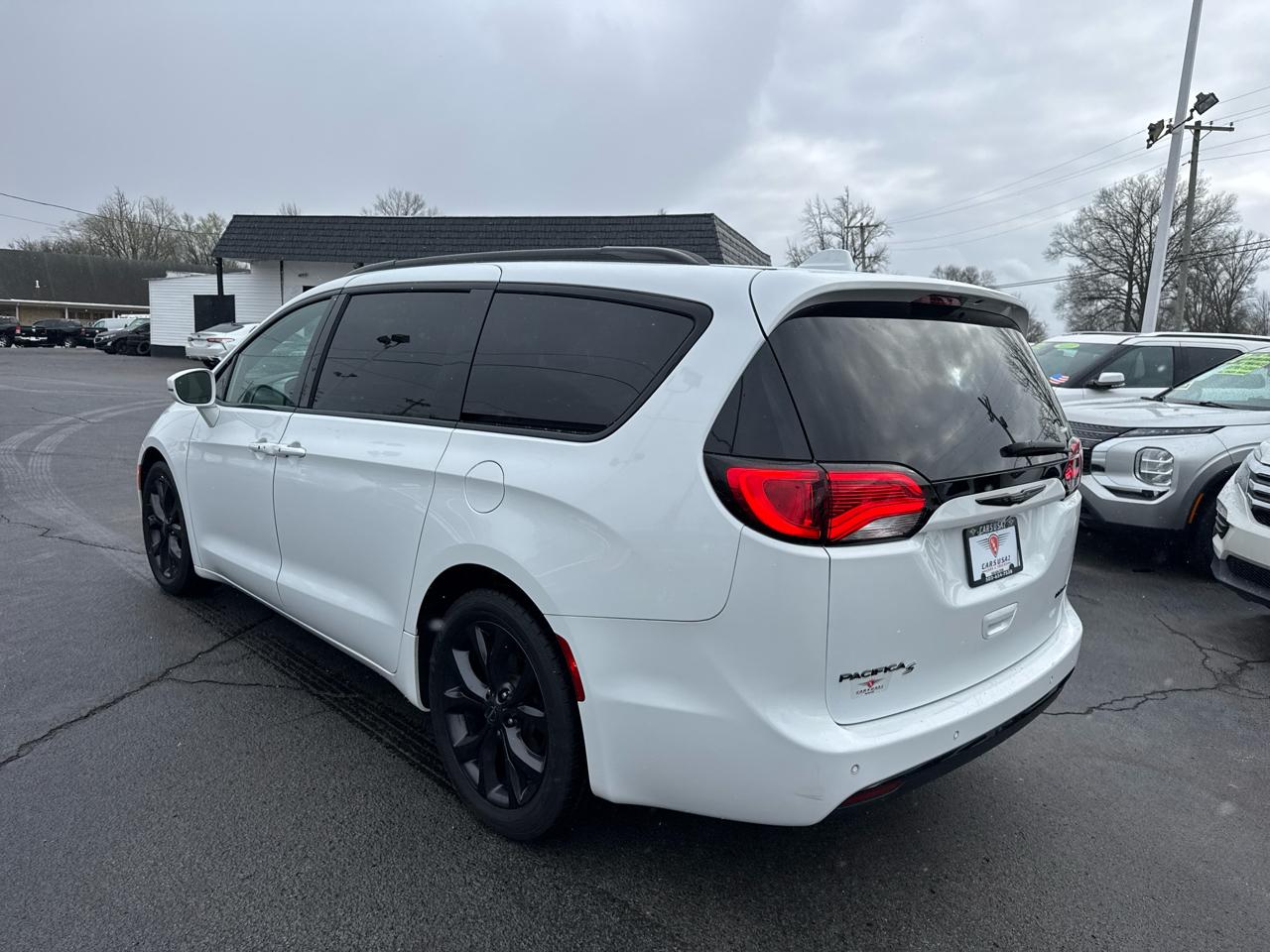 Chrysler Pacifica Limited 2019