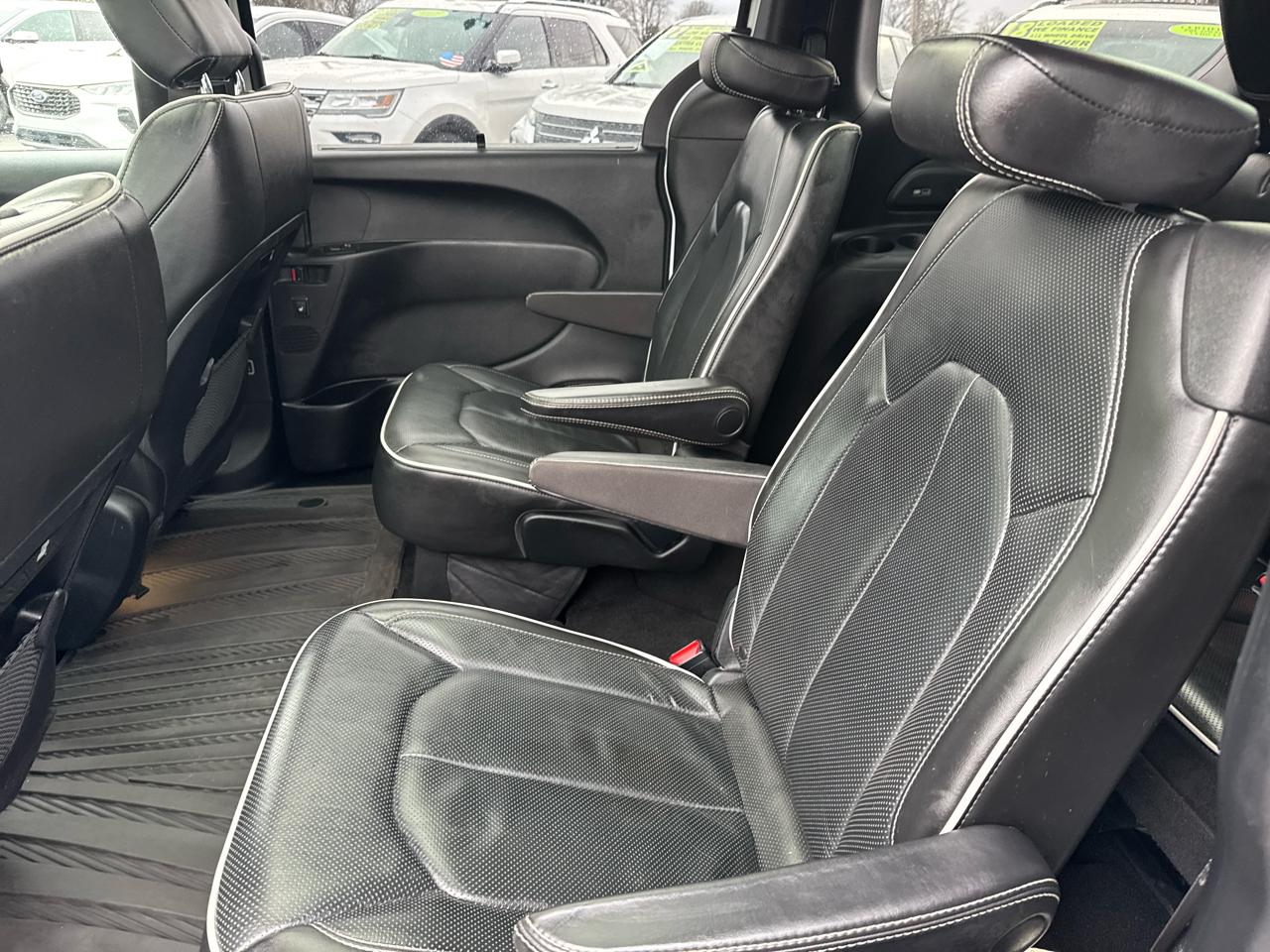 Chrysler Pacifica Limited 2019