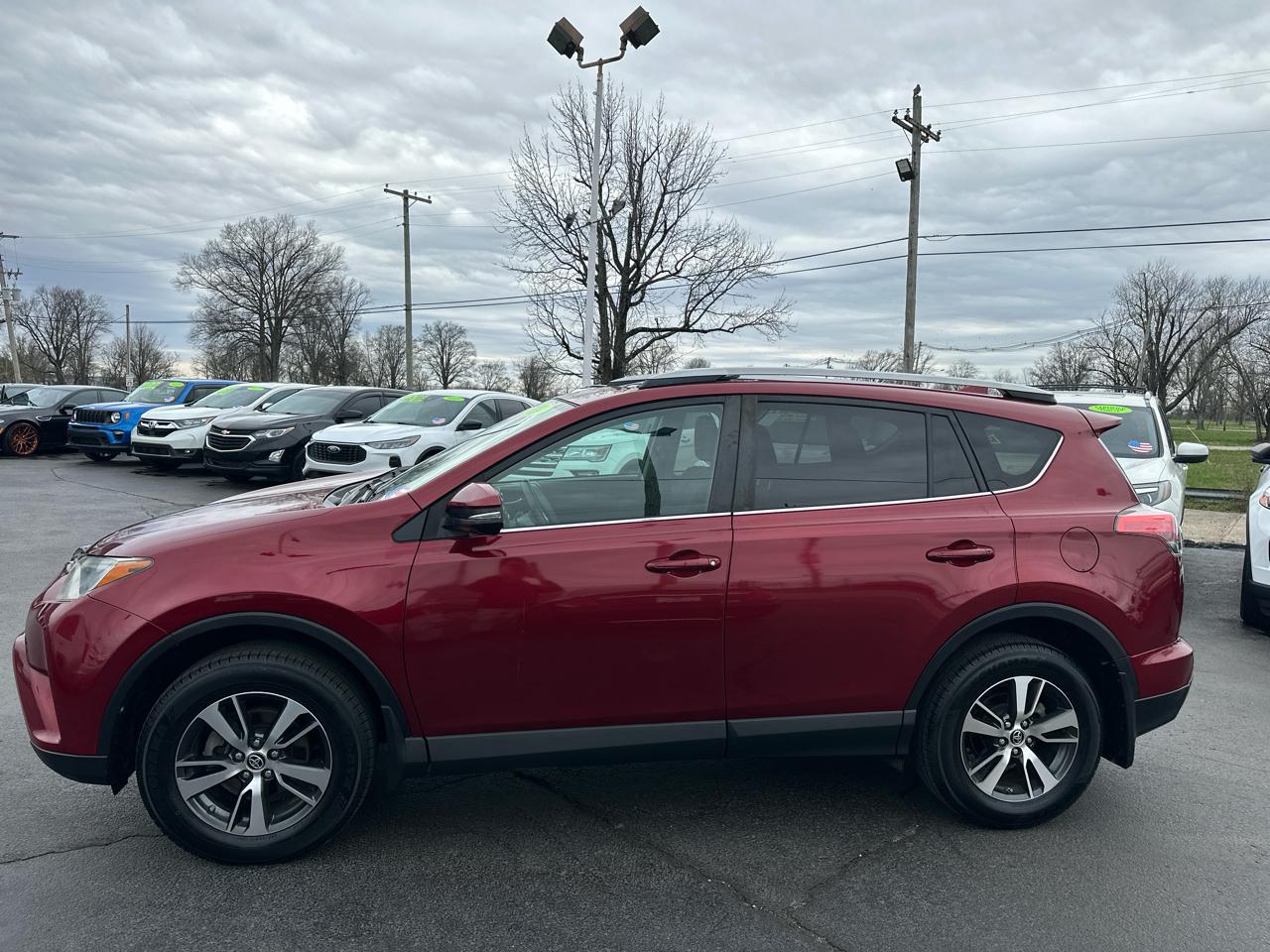 Toyota RAV4 XLE AWD 2018