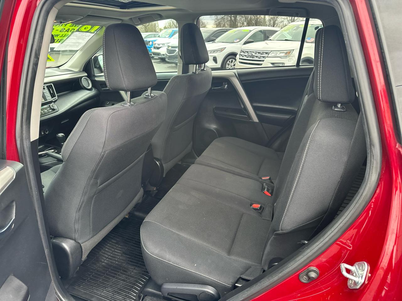 Toyota RAV4 XLE AWD 2018