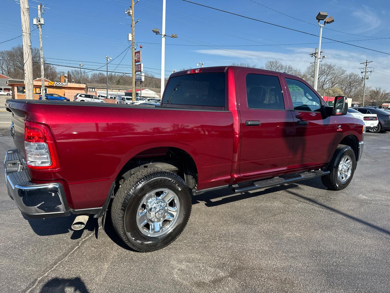 RAM 2500 Tradesman Crew Cab SWB 4WD 2024