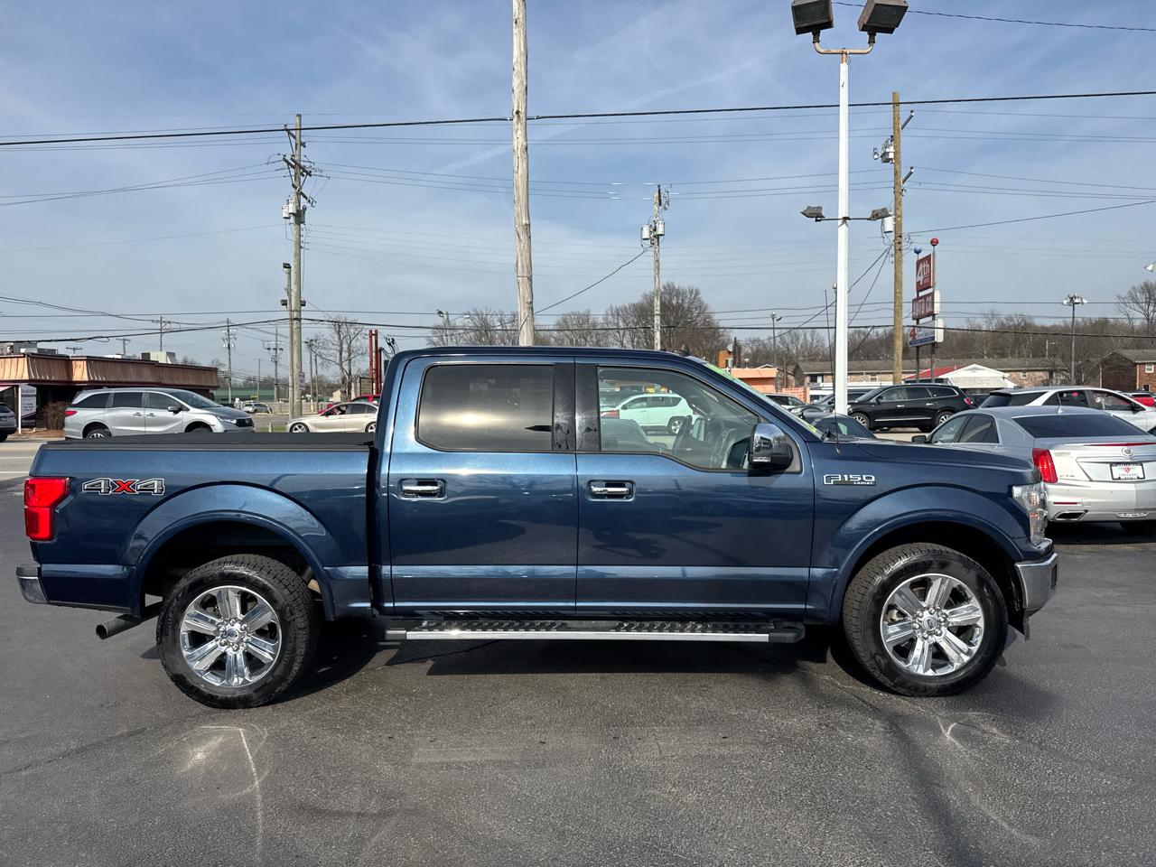 Ford F-150 4WD SuperCab 133" Lariat 2019