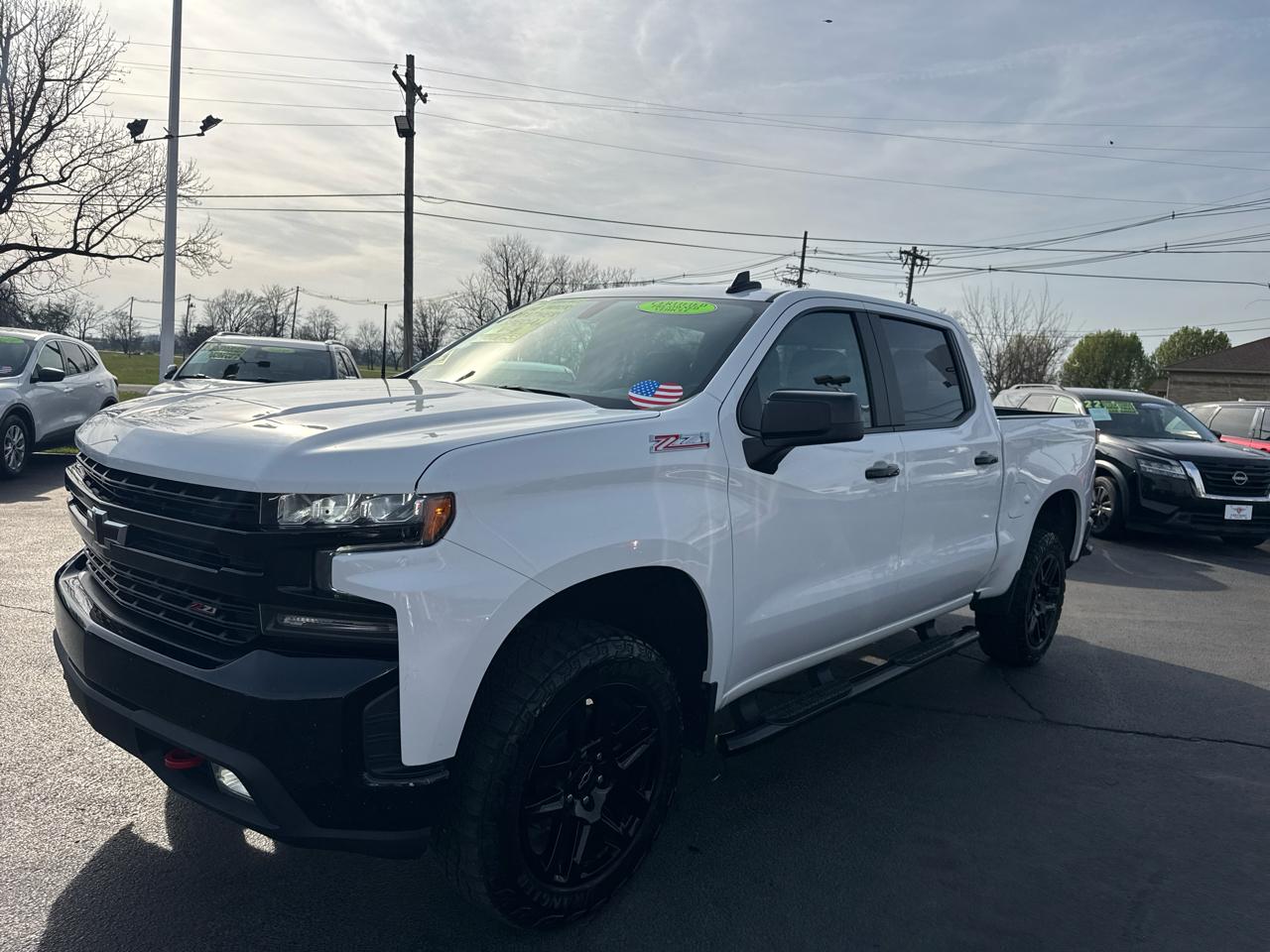 Chevrolet Silverado 1500 4WD Crew Cab 147" Custom Trail Boss 2021