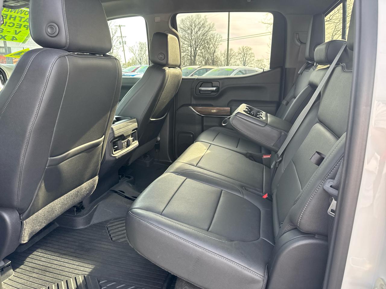 Chevrolet Silverado 1500 4WD Crew Cab 147" Custom Trail Boss 2021