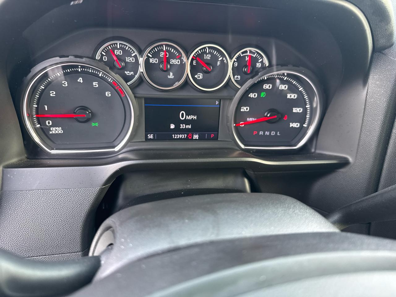 Chevrolet Silverado 1500 4WD Crew Cab 147" Custom Trail Boss 2021