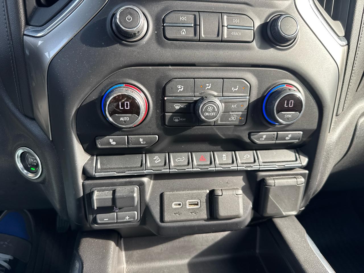 Chevrolet Silverado 1500 4WD Crew Cab 147" Custom Trail Boss 2021