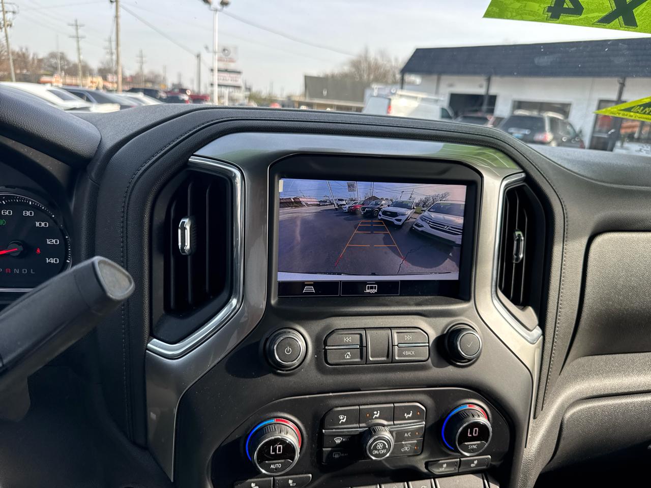 Chevrolet Silverado 1500 4WD Crew Cab 147" Custom Trail Boss 2021