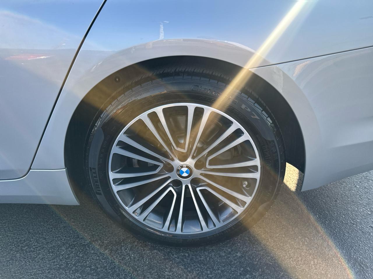 BMW 5-Series 540i 2017