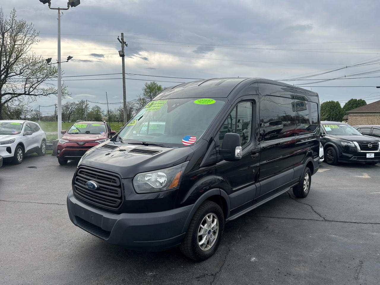 Ford Transit 250 Van Med. Roof w/Sliding Pass. 148-in. WB 2015