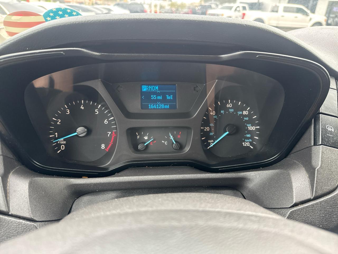 Ford Transit 250 Van Med. Roof w/Sliding Pass. 148-in. WB 2015