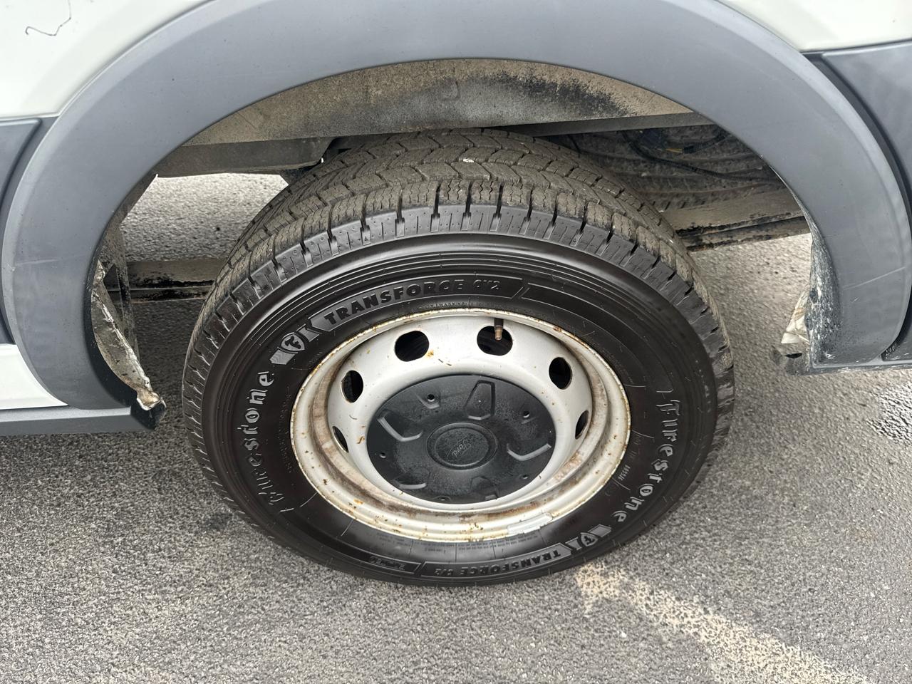 Ford Transit 350 Van Med. Roof w/Sliding Pass. 148-in. WB 2015