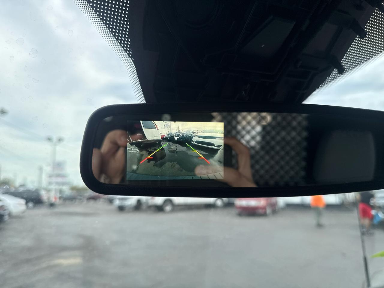 Ford Transit 350 Van Med. Roof w/Sliding Pass. 148-in. WB 2015