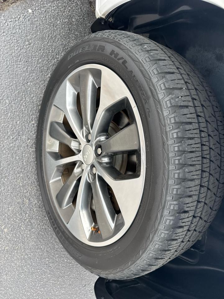 Jeep Cherokee Overland 4WD 2019