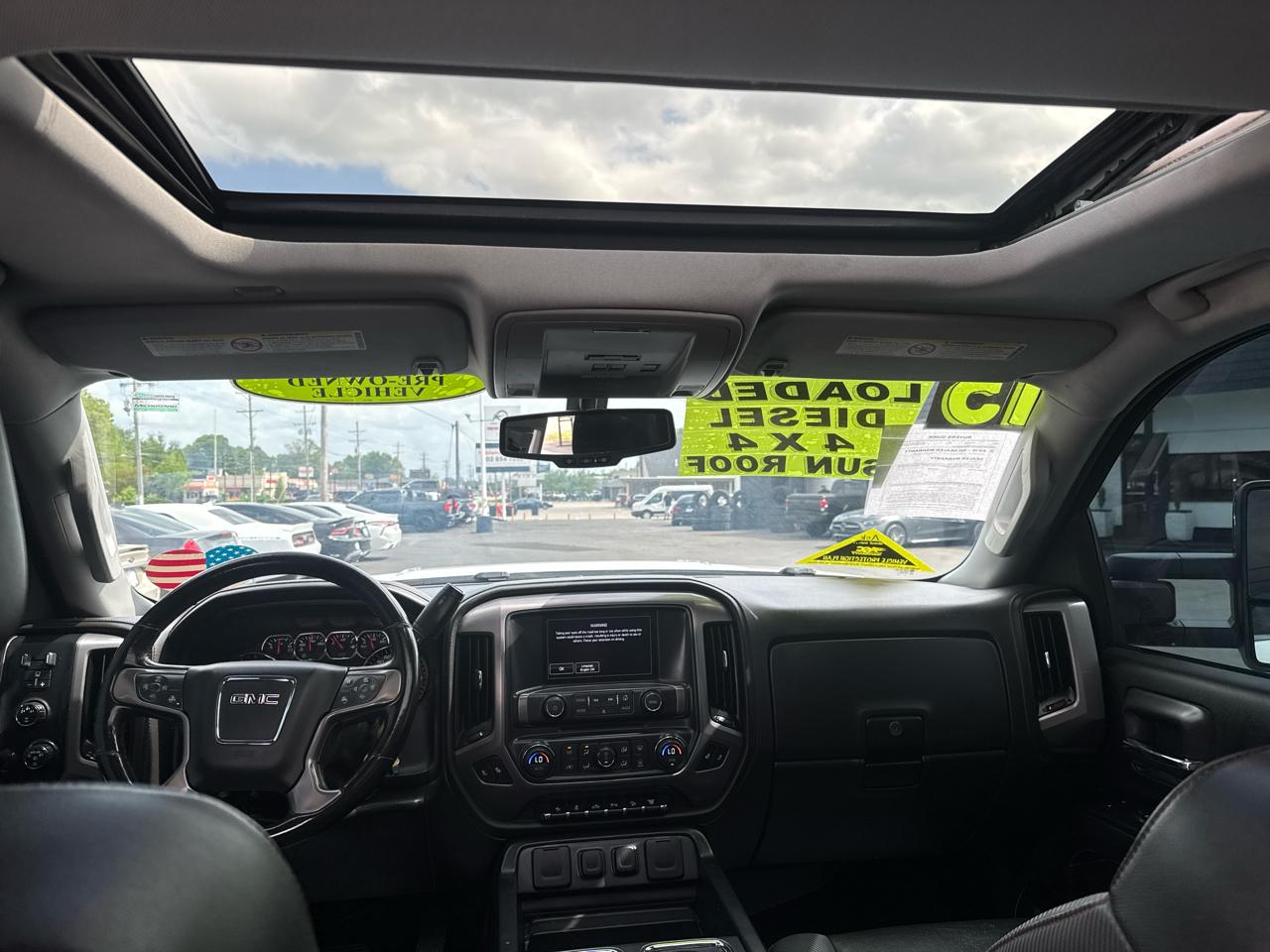 GMC Sierra 2500HD SLT Crew Cab Std. Box 4WD 2015