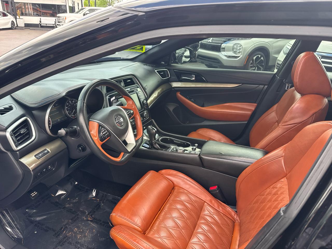 Nissan Maxima Platinum 2020