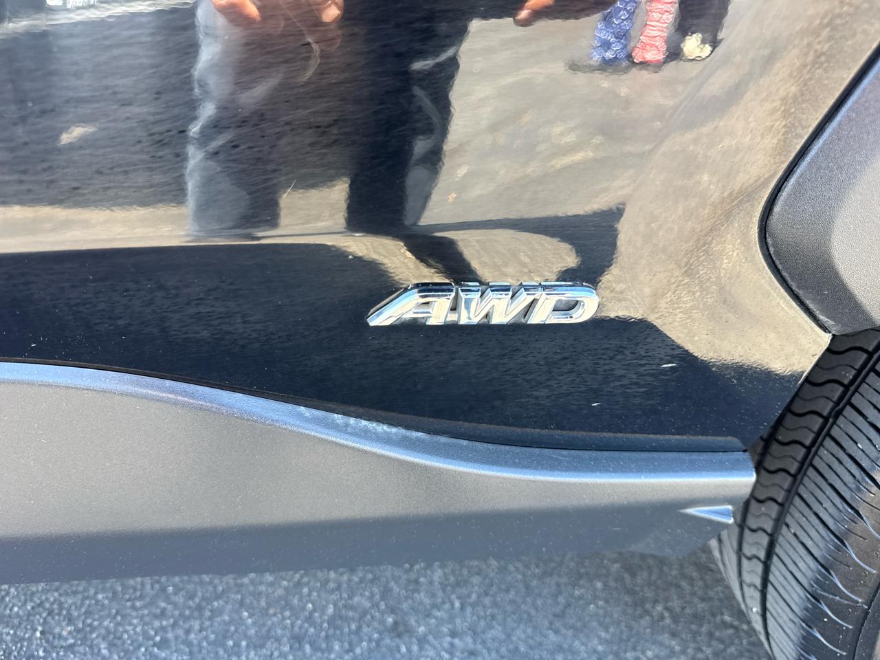 Toyota RAV4 Hybrid XLE 2022