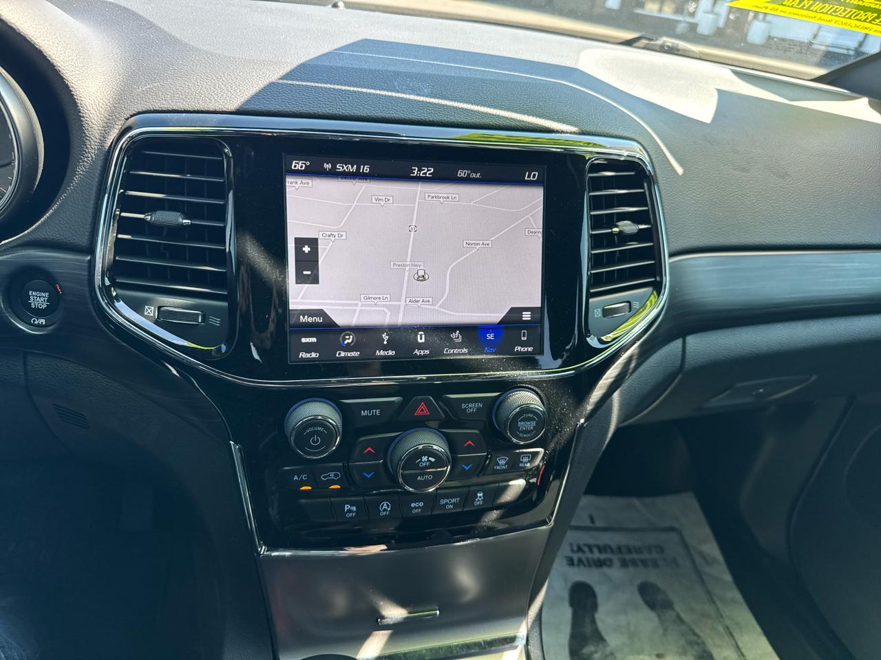 Jeep Grand Cherokee Laredo 4WD 2019