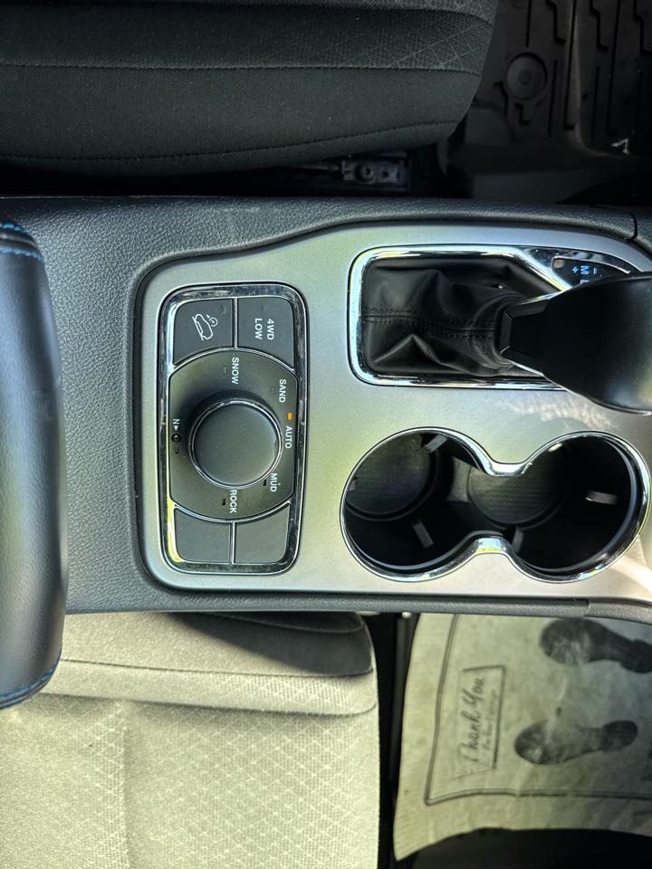 Jeep Grand Cherokee Laredo 4WD 2019