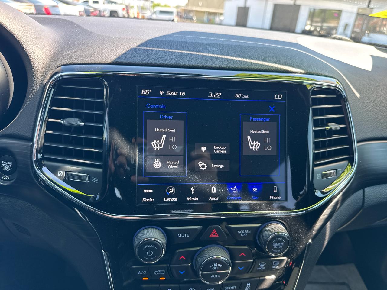 Jeep Grand Cherokee Laredo 4WD 2019