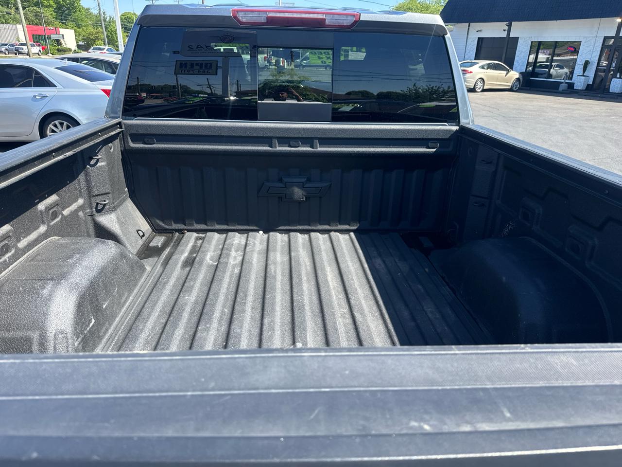 Chevrolet Silverado 1500 4WD Crew Cab 147" RST 2021