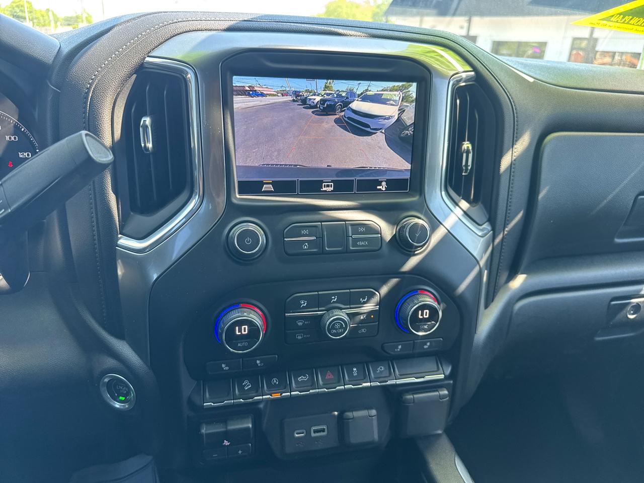 Chevrolet Silverado 1500 4WD Crew Cab 147" RST 2021