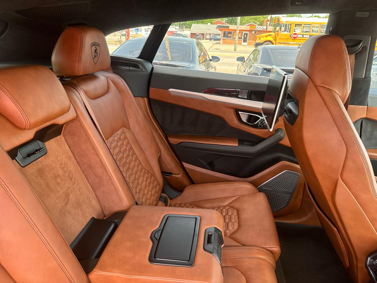 Lamborghini Urus Base 2019